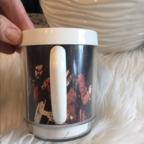 Elvis Thermo Cup Vintage 🍃The King Lives On - Picture 3 of 7